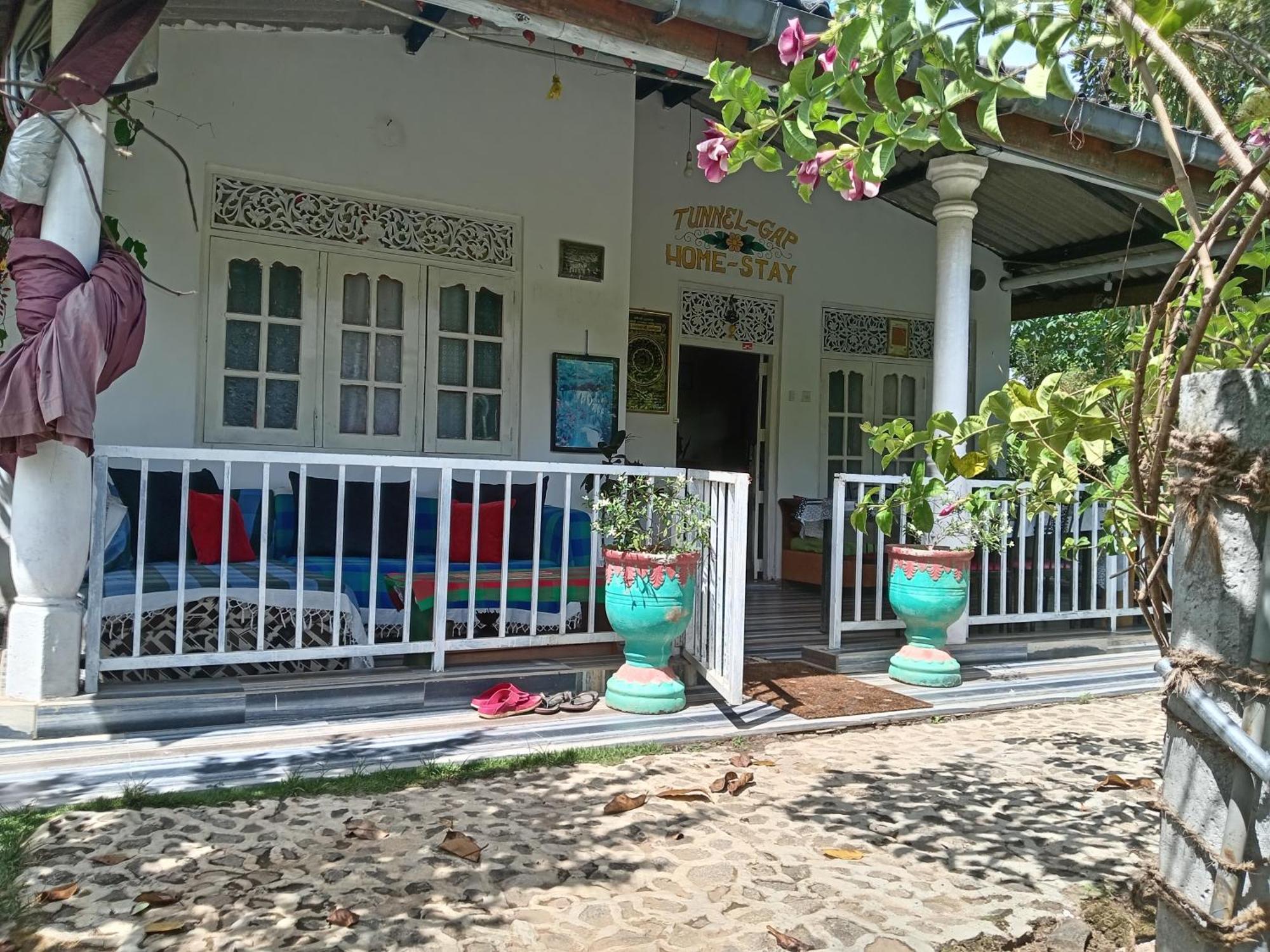 Tunnel Gap Homestay Ella Exterior photo